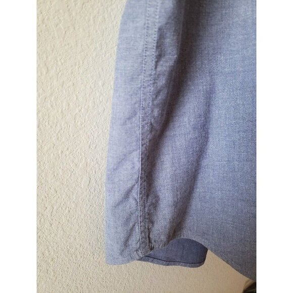 Tommy Hilfiger Mens Classic Fit Shirt Short Sleeve Blue Chambray Button XL - Picture 6 of 11